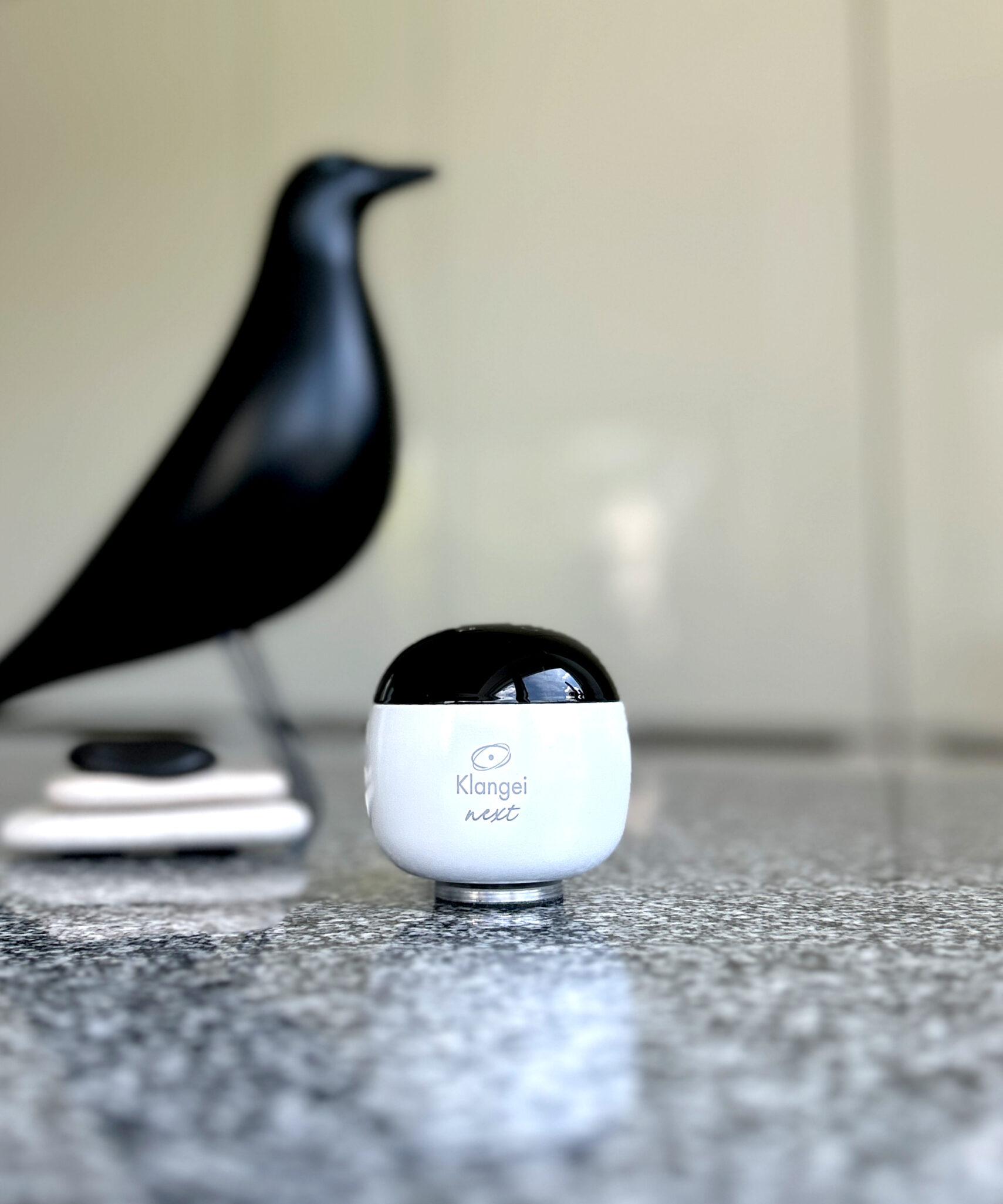 Klangei next limited Edition Black and White